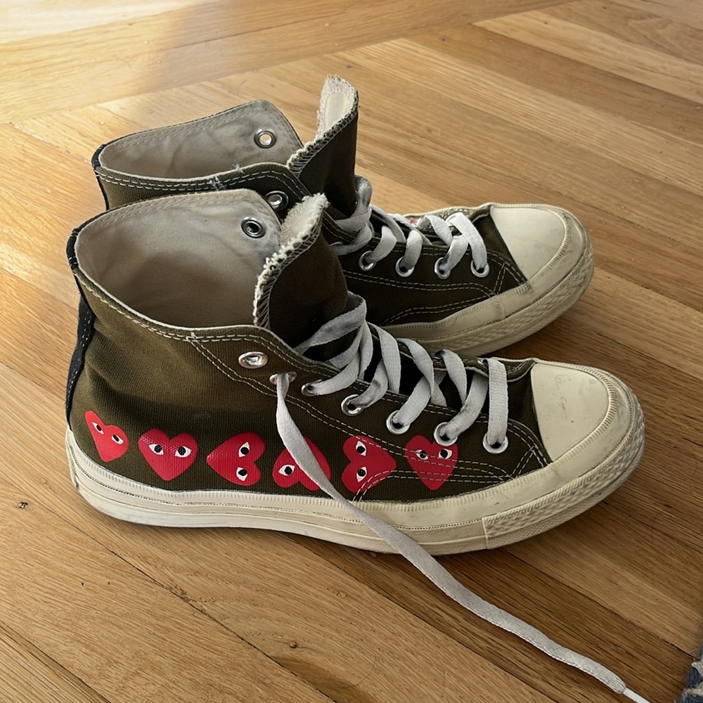 Comme des Garcons Play x Converse | Olive Green | Size 8 - Picture 2 of 6
